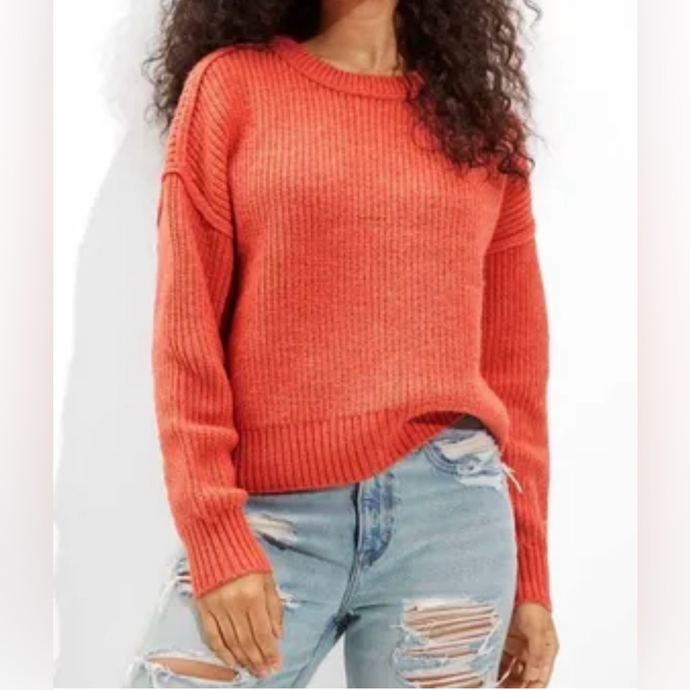 J.Crew women’s size medium long sleeve cable knit sweater‎